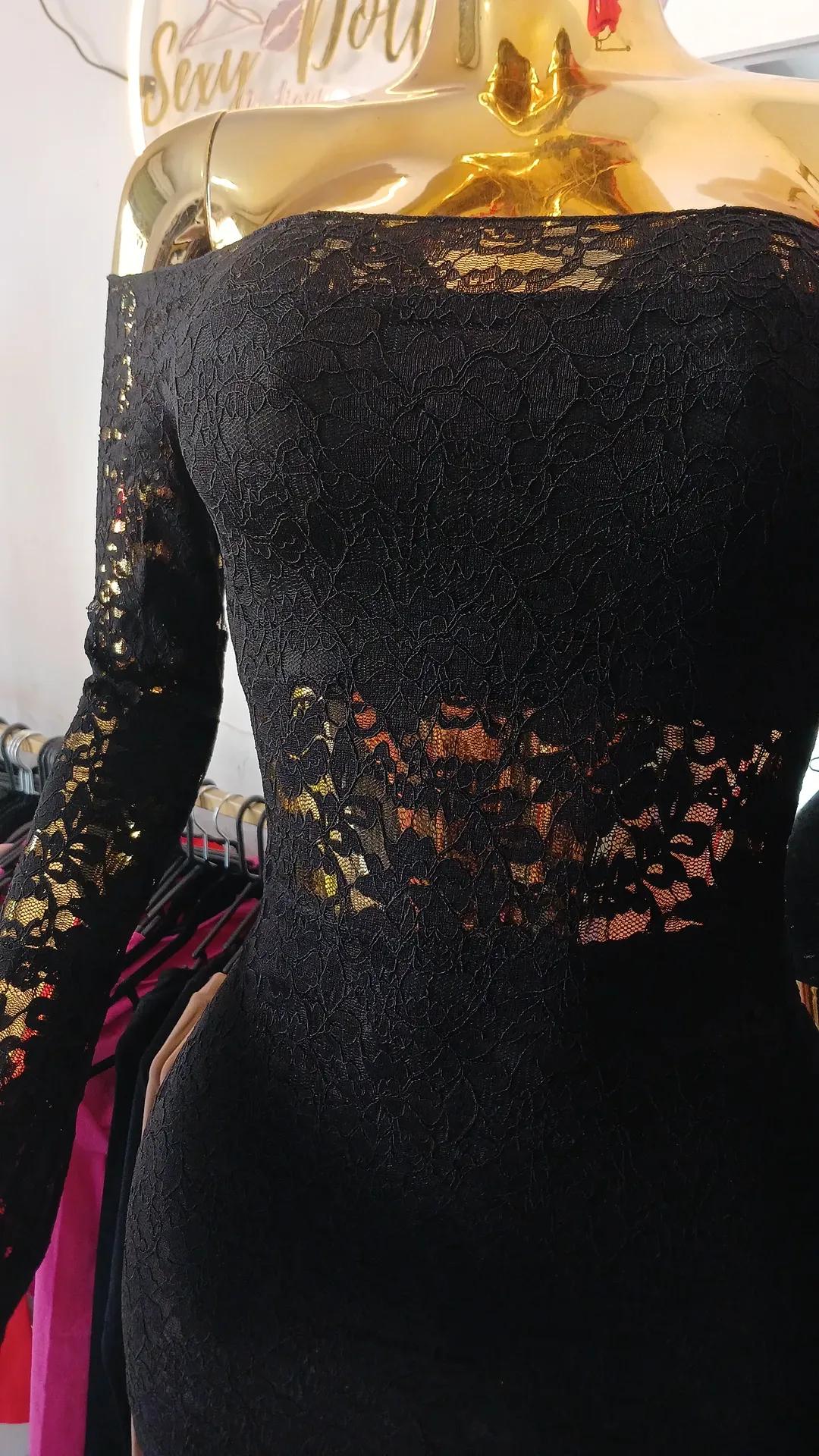 Vestido encaje transparente